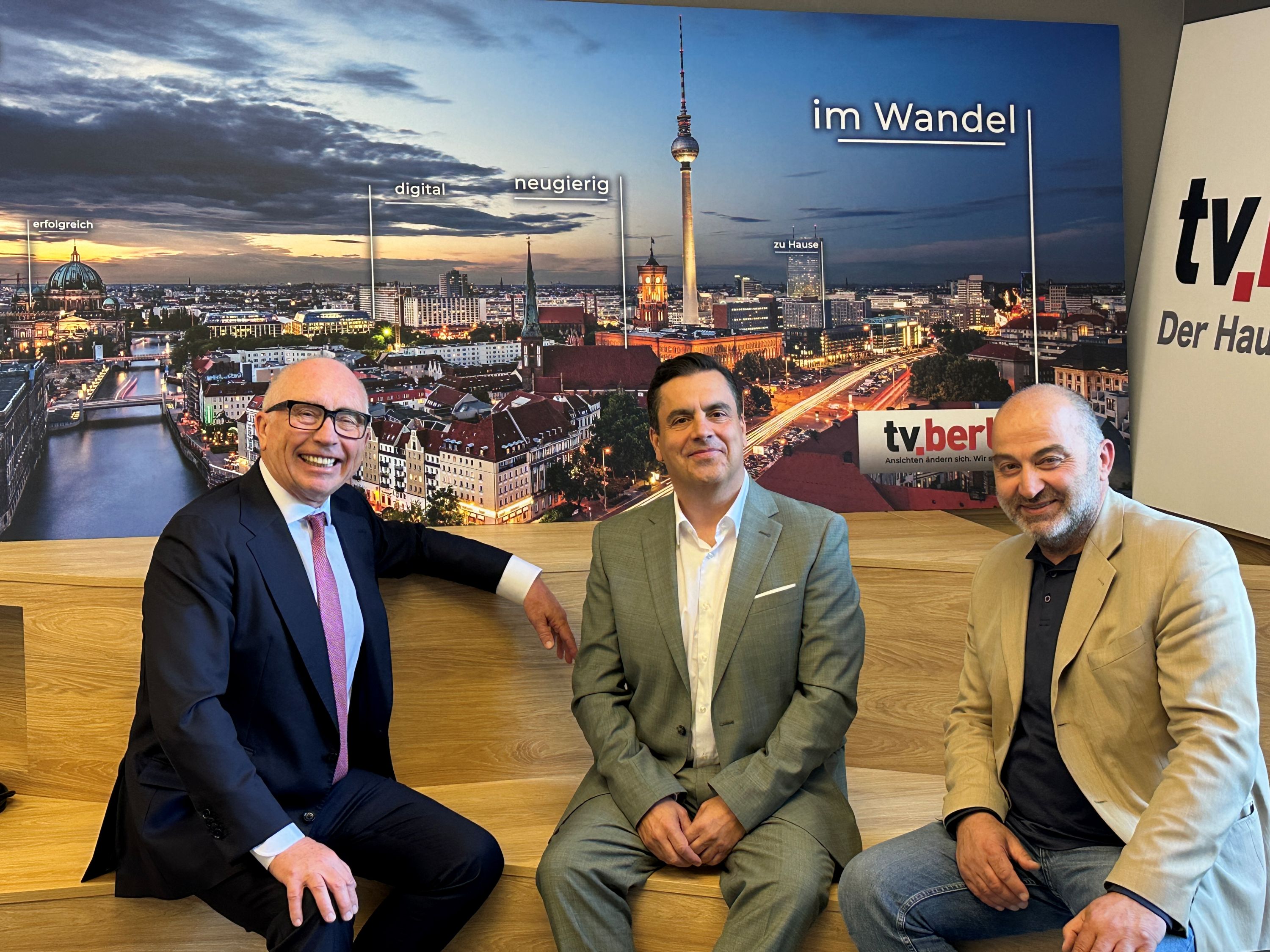 v.l.: Frank Schmeichel, Francisco Iglesias, Dursun Yiğit | BERLINboxx